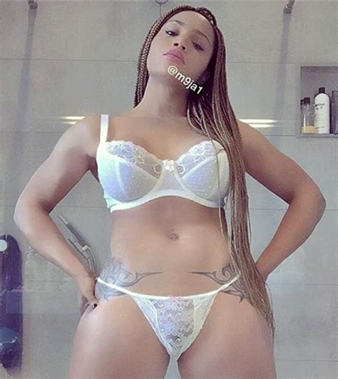 maheeda exposes her fat vagina in hot bedroom photos romance nigeria