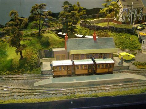 amre convenors of the annual adelaide model railway show