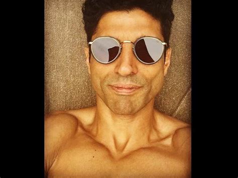 Farhan Akhtars Shirtless Selfie Will Make Your Jaw Drop