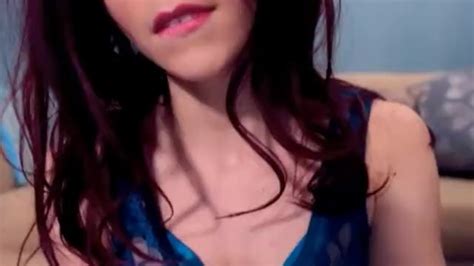 academia dominicana de la lengua girl shy jane flashing boobs on live webcam cam biz