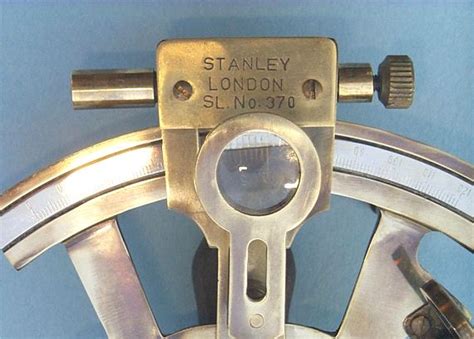 beautiful stanley london 4 inch serialized brass sextant