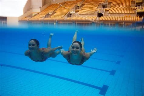 Brazil’s Synchronized Swimming Team Making Waves The Globe And Mail