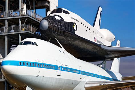 shuttle  problem space citys  carrier aircraft exhibit soars ars technica