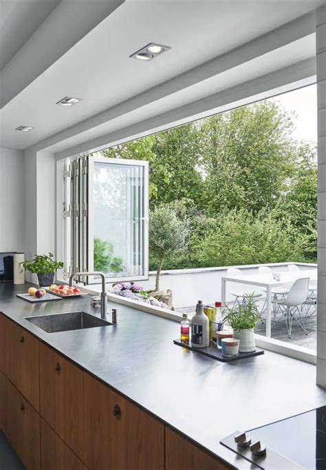 koleksi desain dapur minimalis  jendela terbaru