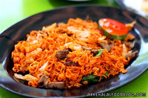 rezki maggi goreng  halal food blog