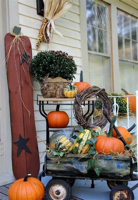 lovely thanksgiving porch decor ideas  add beauty   home