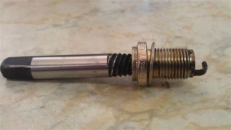 brunei compact tuner diy   remove broken spark plug