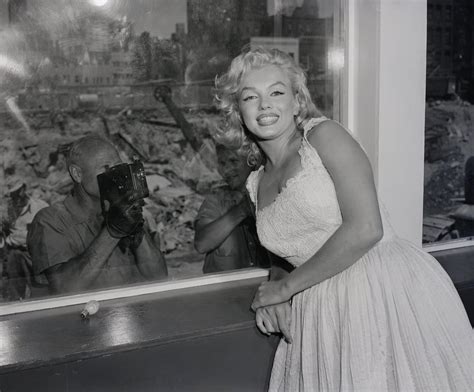 How Did Marilyn Monroe Die Popsugar Celebrity