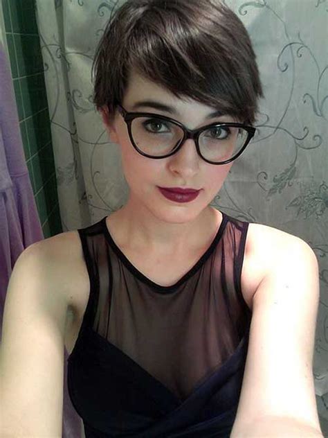 Short Hair Pixie Cut Hairstyle With Glasses Ideas 30 Fashion Best