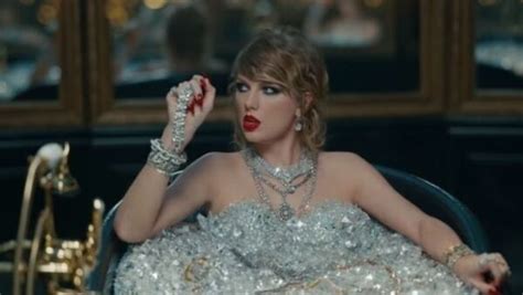 here s what everyone thinks of taylor swift s new music video