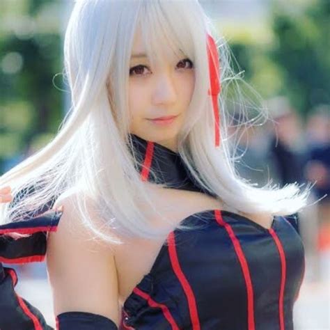 Top 5 Beautiful Japanese Cosers Who Successfully Play Characters In Anime