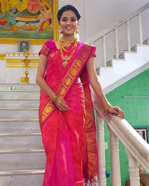 pin by parthu on vaishali taniga in 2020 beauty full girl fashion