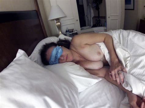 voyeuy voyeur mature milf cumshot hotel room blindfolded bath outdoors