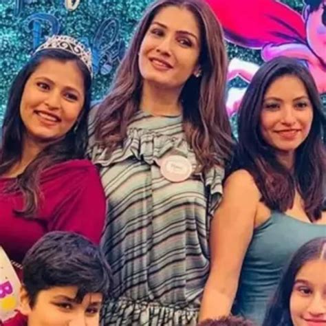 Did You Know Raveena Tandon Adopted 2 Girls At The Age Of 21 And Her