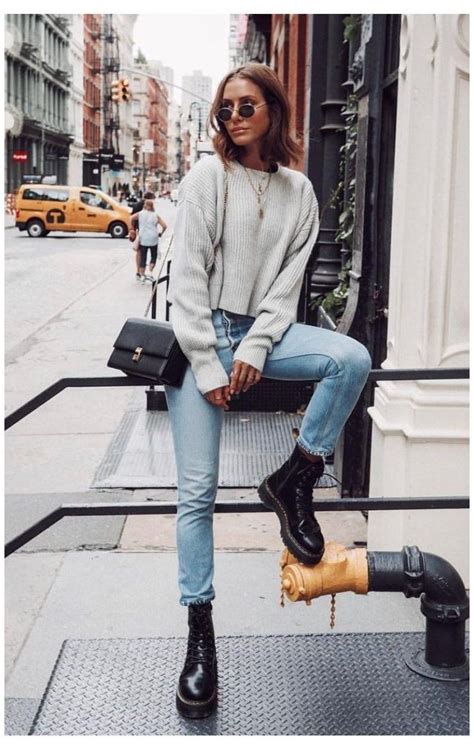 wear combat boots     casual fall outfits winter