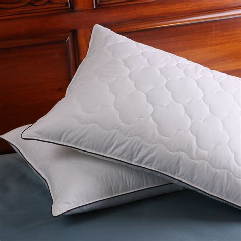 feather pillows  reviews buyers guide hovementcom