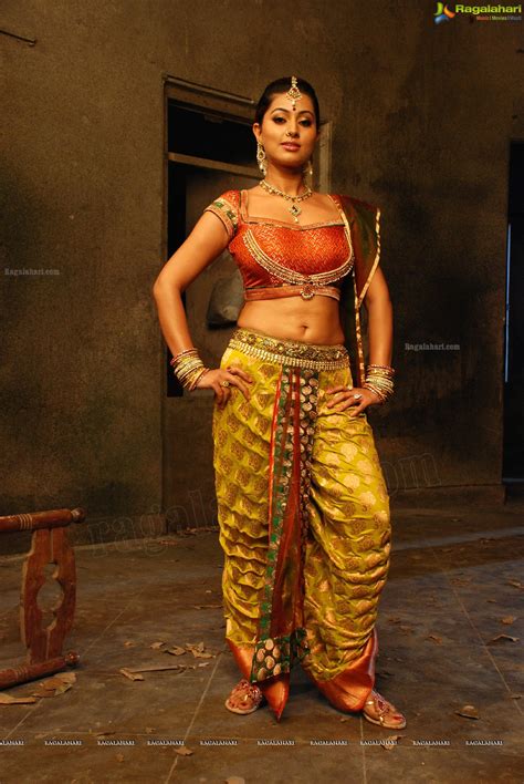 actress sneha sexy pics kamapisachi hot indian actress