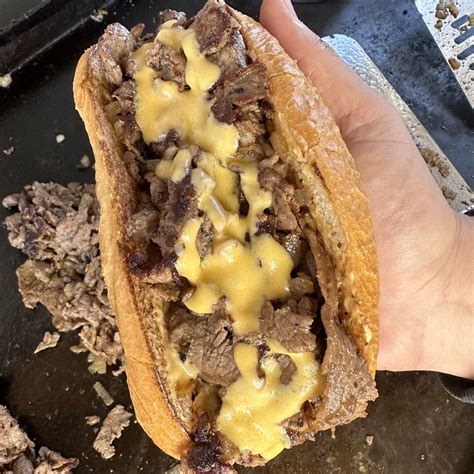 philly cheesesteak grillin  dad