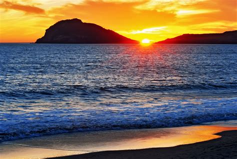 las mejores puestas de sol en la playa descargar imagenes gratis