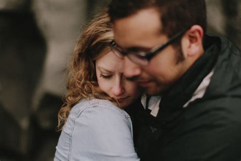 These 30 Cute Married People Hugging Pictures Will Melt