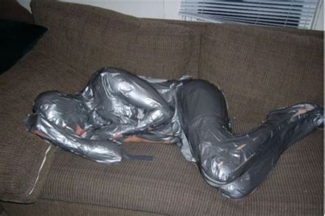 24 unfortunate people who passed out at a party and regretted it gallery ebaum s world