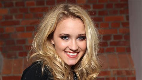Emily Osment Sexy Hot Top Celebs Web Free Celebrity