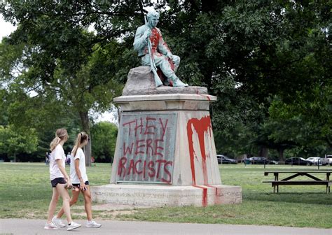 Confederate Monument In Nashville Vandalized With Red Liquid The