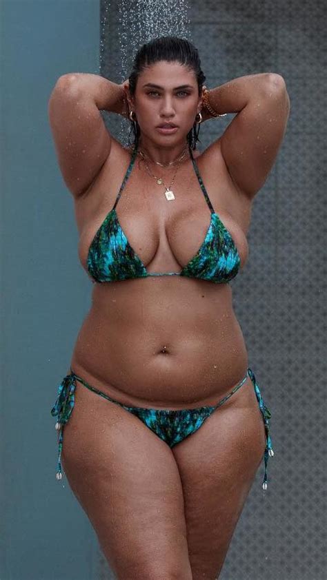 Australian Curvaceous Model Latecia Thomas Sultry Bikini