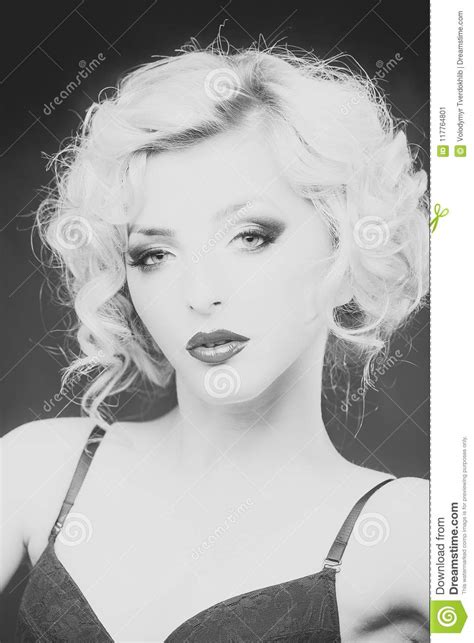 Girl Powered Issues Face Girls Pretty Retro Woman Stock Image Image