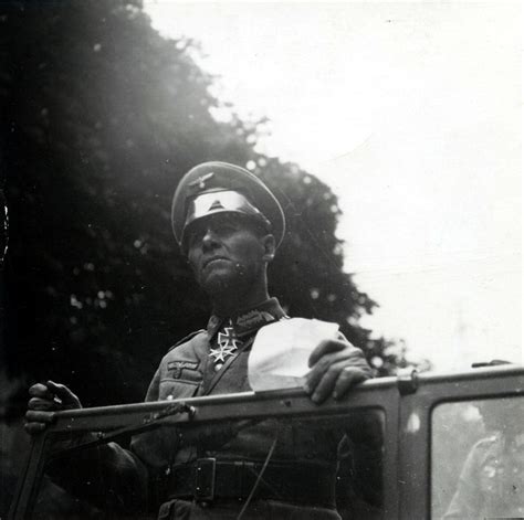 nazi jerman foto erwin rommel sebagai komandan  panzer division