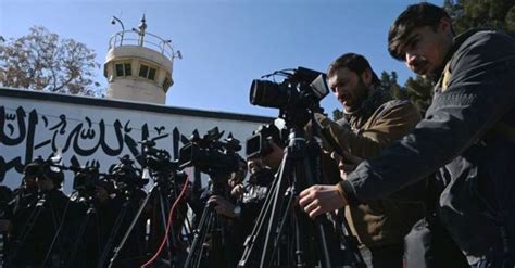 مرکز خبرنگاران افغانستان طالبان محدودیت‌های اعمال شده بر رسانه‌ها و