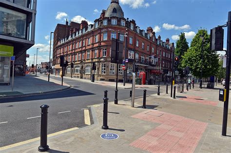 picture gallery shows  doncaster town centre    shops