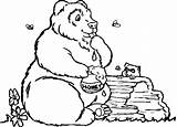 Colorat Kleurplaten Beren Desene Dieren Baren Beruang Mewarnai Planse Oso Qbebe Povesti Ursi Urs Animasi Animaties Bewegende Animaatjes Bergerak Eet sketch template