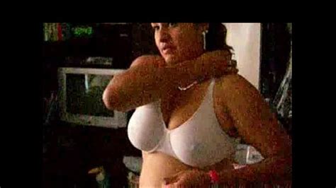 karishma big boobs aunty wearing bra tight nipple show xvideos