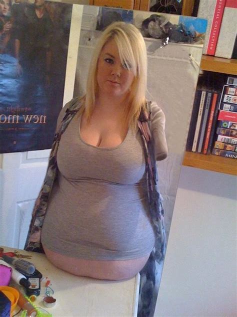pregnant amputee women