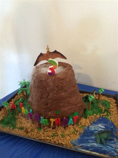 volcano cake volcano cake cake creations cake