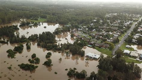 heavy rain flash flooding batter australias east coast reuters