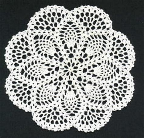 images  crochet doilies  pinterest tablecloths