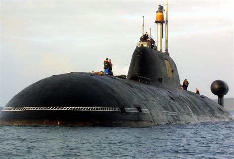 Un Sous Marin Nucléaire Russe Repéré Dans Le Golfe De Gascogne