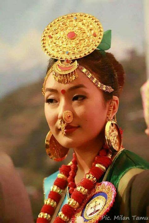 10 best nepali gurung traditional dress images nepal gurung dress