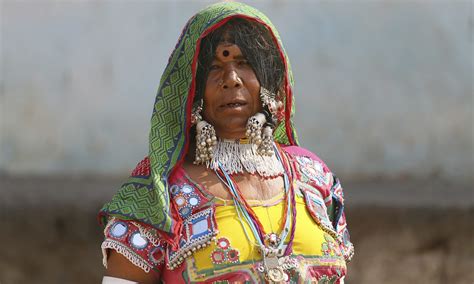 India S Tribal Women See Little Hope In Election World Dawn