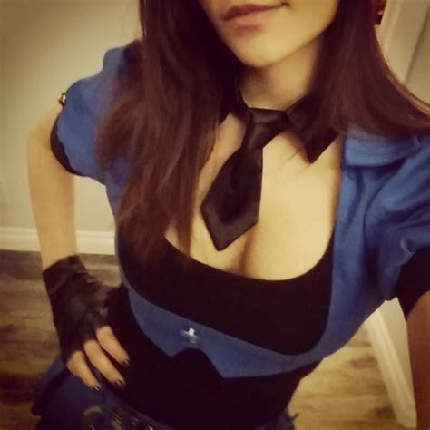 Alinity Sexy Cleavage 76 Pics Sexy Youtubers