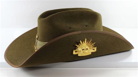 lot australian army issue slouch hat  royal australian corps