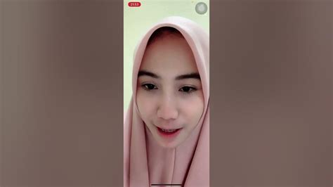 Cewek Hijab Cantik Banget Live Tt Sampe Kliatan Viral Youtube