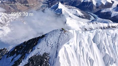 drone captures stunning views  mount everest