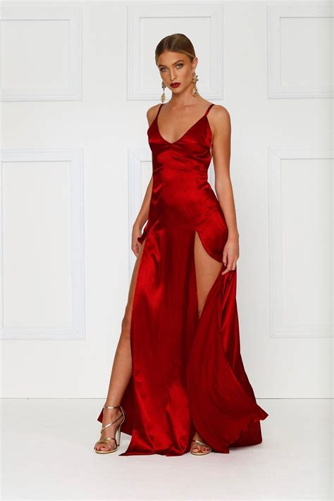 Pin By Cléopatra Ruler Of All On Fancy Red Silk Prom Dress Red Silk