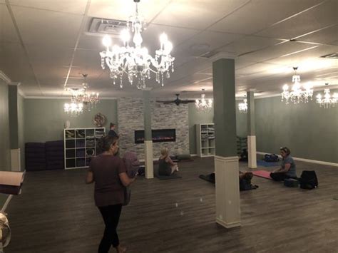 medwell spa  yoga academy    reviews  hempstead