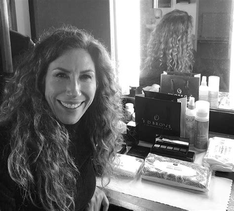 catching up with facial fan and emmerdale favourite gaynor faye