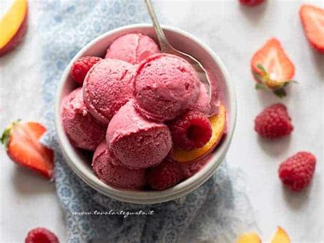 gelato alla frutta ricetta istantanea  frutta congelata  scelta
