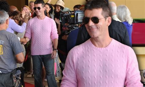 Simon Cowell Is Pretty In Pink As He Slips On A Pastel